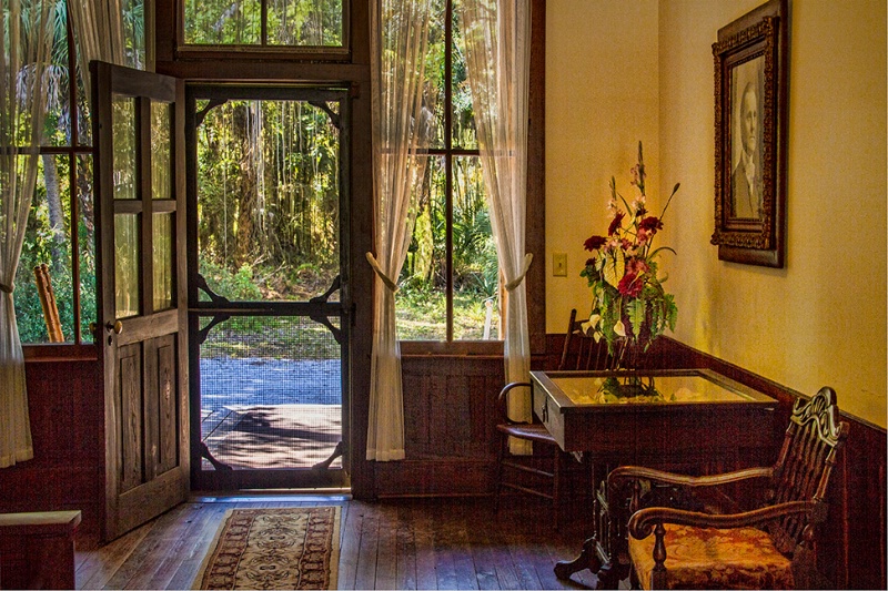 Open Door