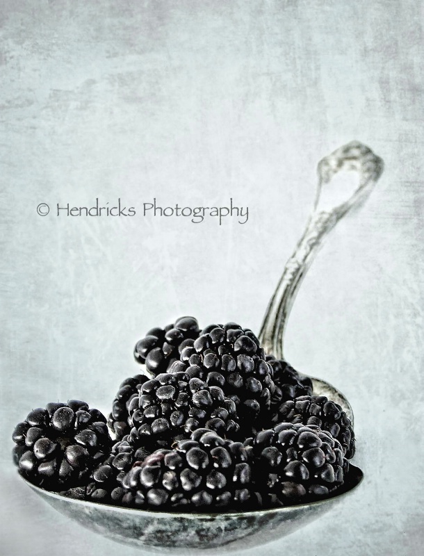 spoonful o' blackberries