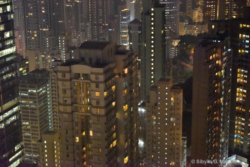 Hongkong highrises at night - ID: 14840171 © Sibylle G. Mattern