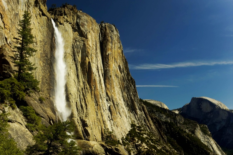 Yosemite Falls with Enthusiasm