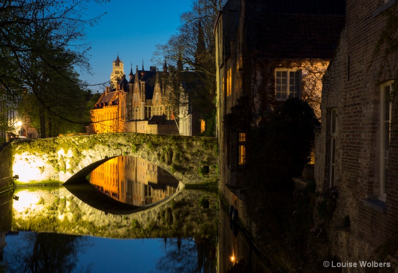 Brugge Reflections 2 - ID: 14897123 © Louise Wolbers