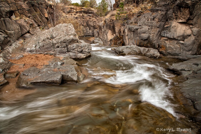 Waterfall Rapids - ID: 14905733 © Kerry L. Stewart