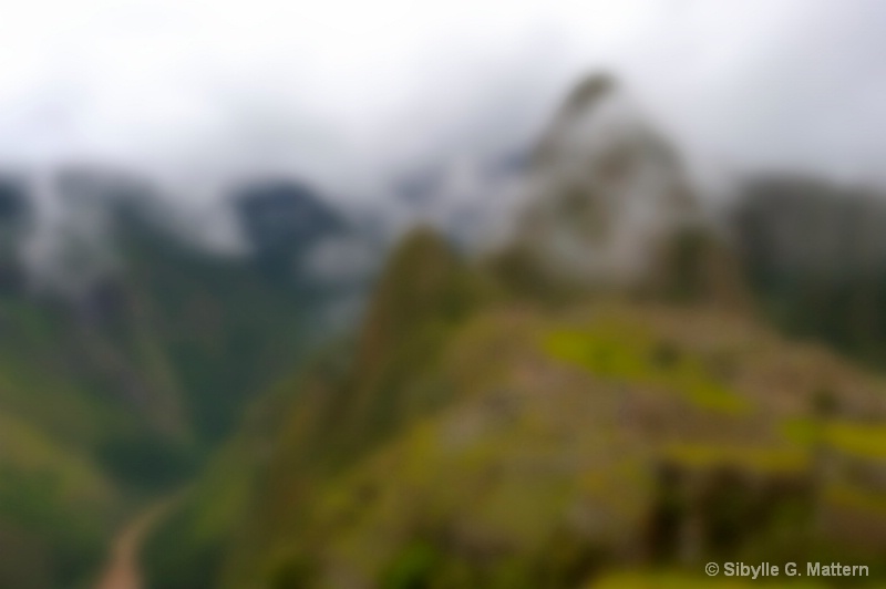 Macchu Picchu - out of focus and in mist naturally - ID: 14906492 © Sibylle G. Mattern