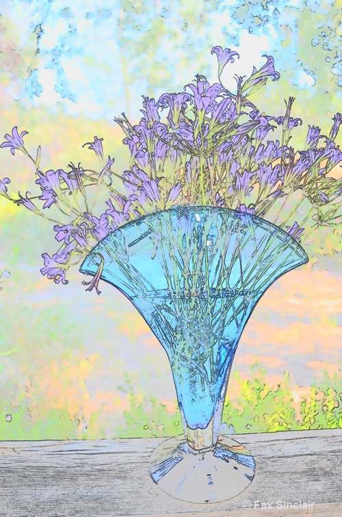 Blue Vase with Wildflowers - ID: 14914563 © Fax Sinclair
