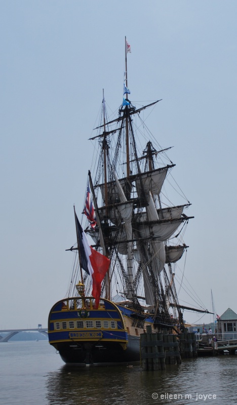 Back of L'Hermione