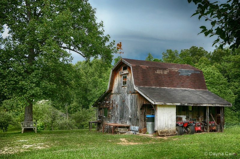 Uncle Leonard's Barn