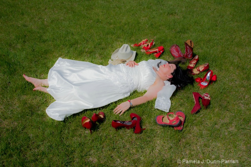 5x7-red-shoes--dreamy-12561