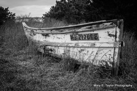 old boat - ID: 14927204 © Mary E. Taylor
