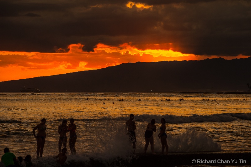 Sunset01_Waikiki Beach2015