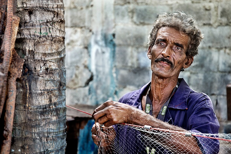 Building a Cast Net by Cuban Fisherman