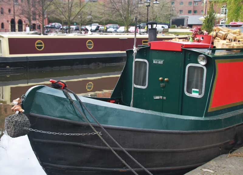 Manchester: another boat
