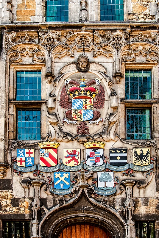 Wall of Crests