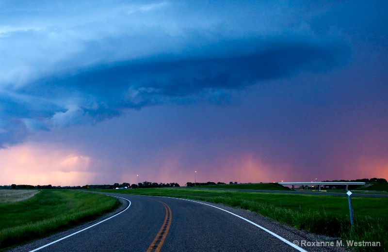 Into the storm - ID: 14950099 © Roxanne M. Westman