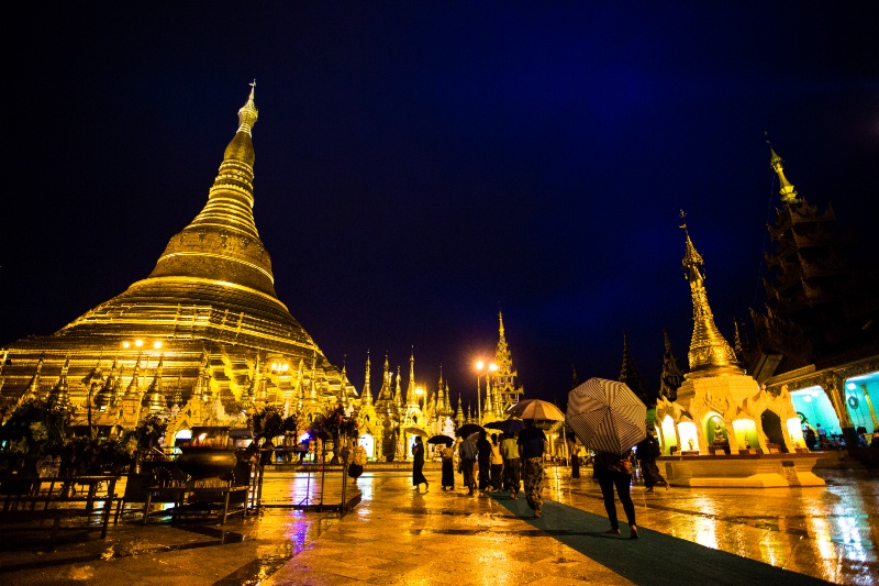 Shwe Dagon Pagoda (Night Scene) 2