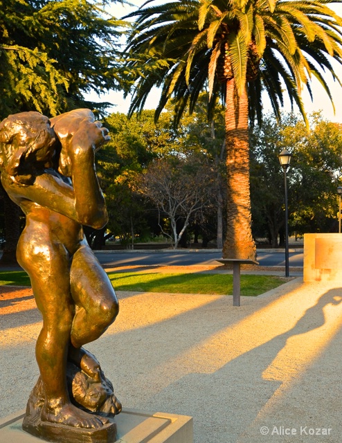Rodin Statue at Stanford in Evening Light - ID: 14957265 © Alice Kozar