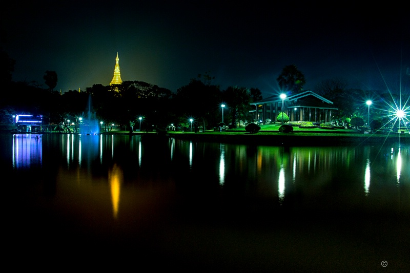Night View Of ShweDagon Pagoda