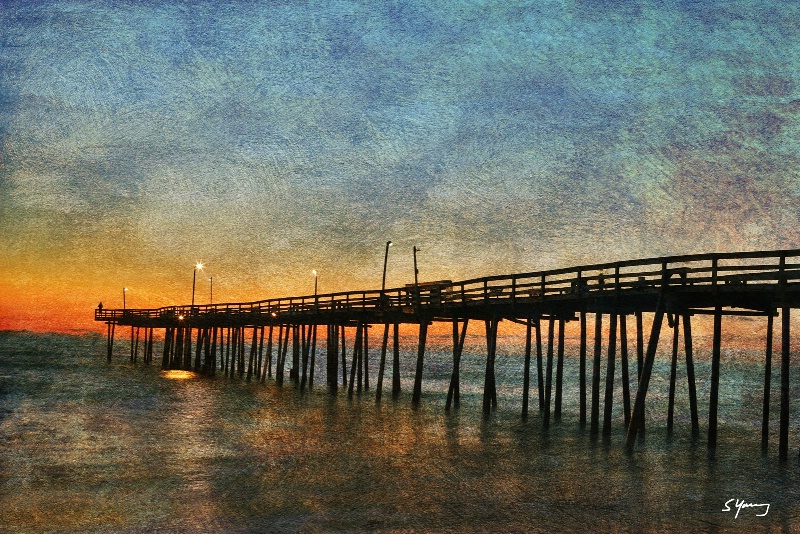 Nags Head Pier; Outer Banks of NC - ID: 14973245 © Richard S. Young