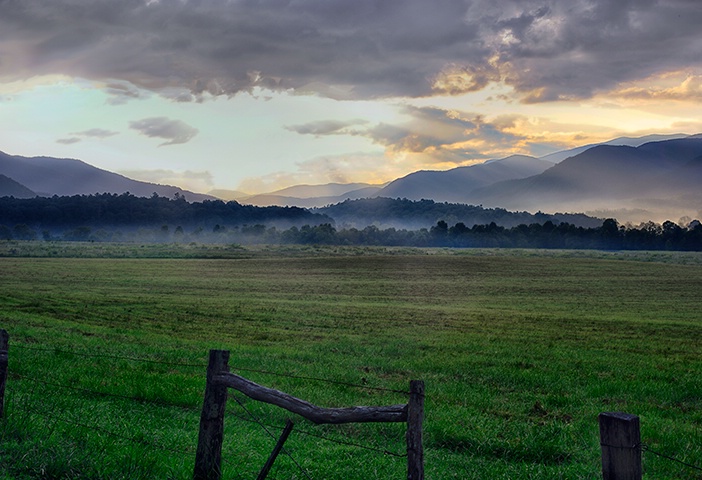 Cades Cove View 6 - ID: 14990649 © Donald R. Curry