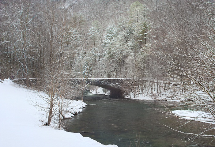 Wye Bridge snow 3 - ID: 15000008 © Donald R. Curry