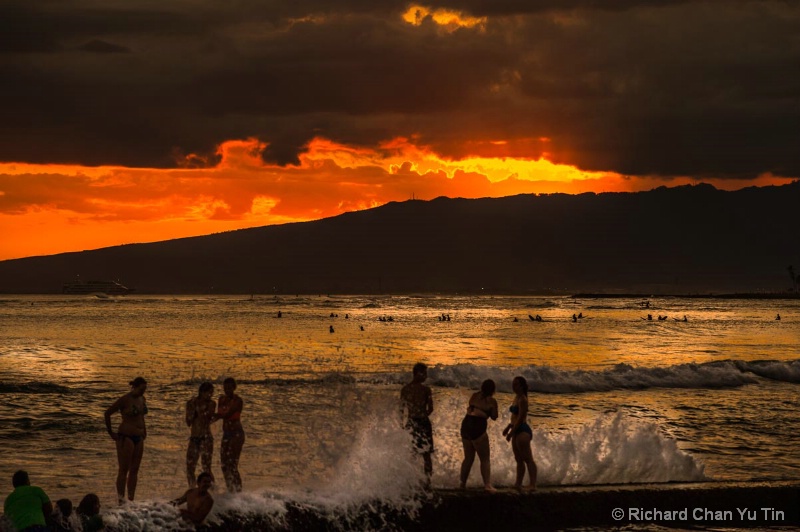 Sunset01_Waikiki Beach2015