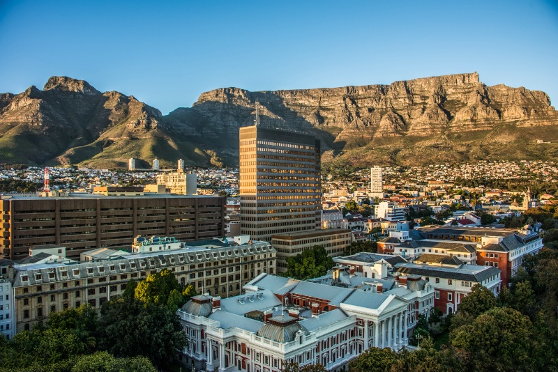 Capetowns Unusual Skyline