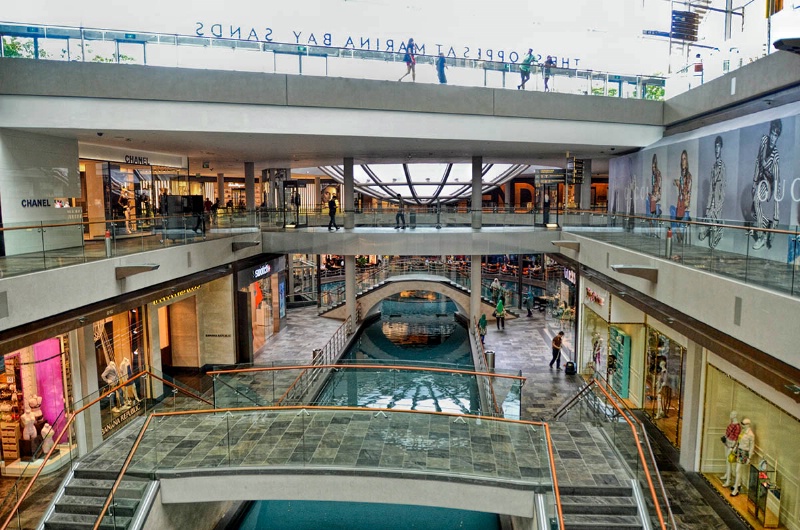 The Canal At the Shopping Mall