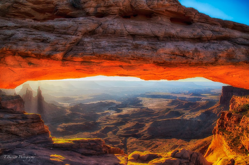 Canyonlands Sunrise Through Mesa Arch