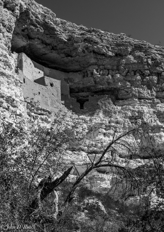 Montezuma Castle #1 - ID: 15028402 © John D. Roach