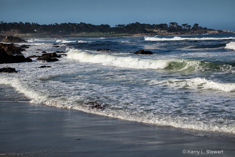 Pebble Beach Surf - ID: 15030403 © Kerry L. Stewart