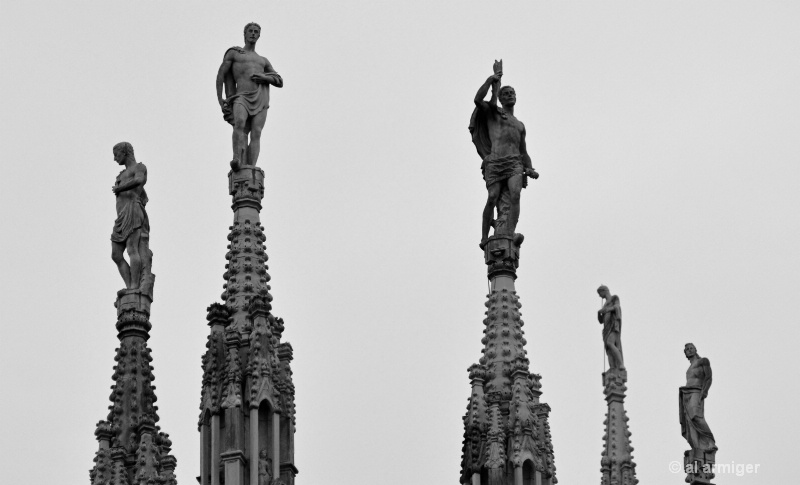 Perched on the Spires of Duomo di Milano - ID: 15033543 © al armiger