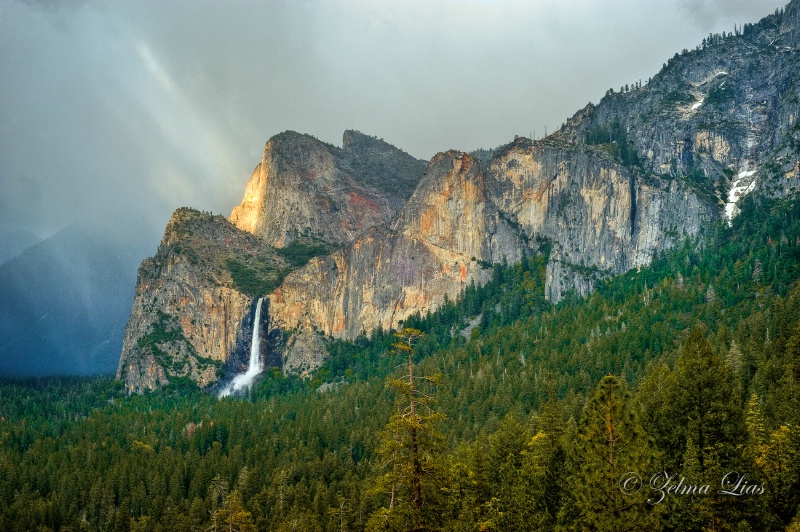 Yosemite's Bridalveil Falls