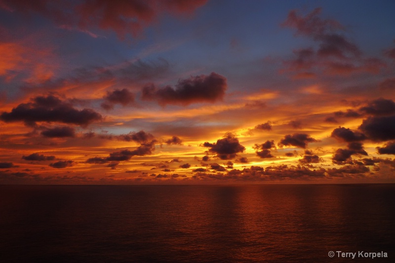 Caribbean Sunrise - ID: 15064301 © Terry Korpela