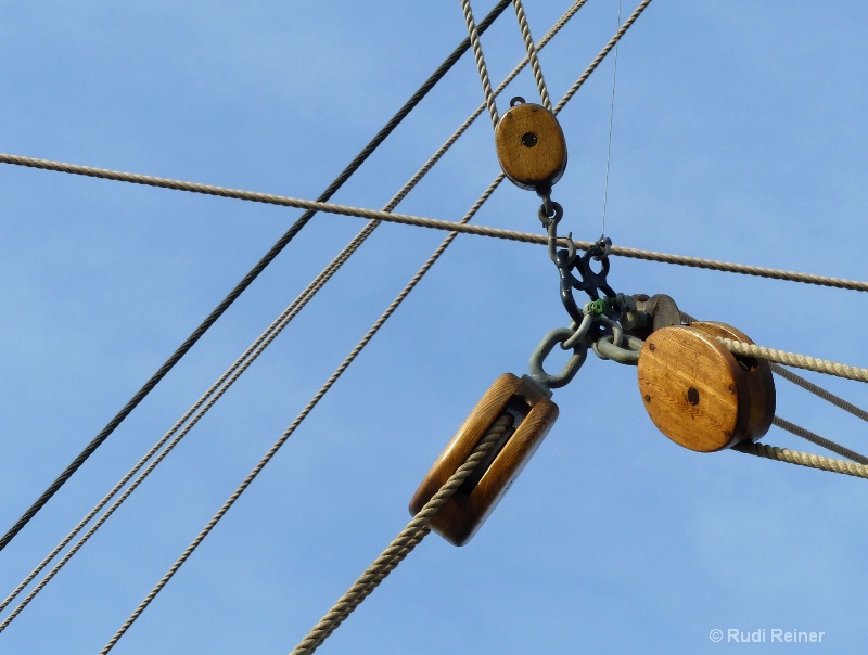 Ropes & pulleys