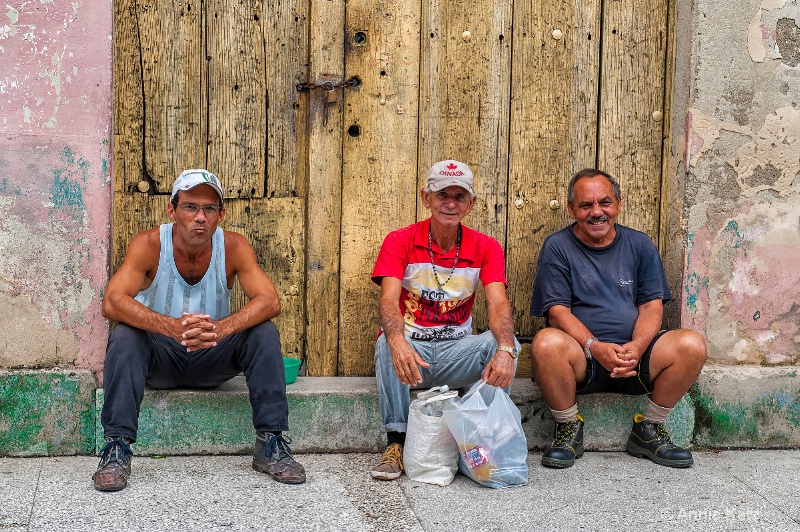 three cuban men - ID: 15076500 © Annie Katz