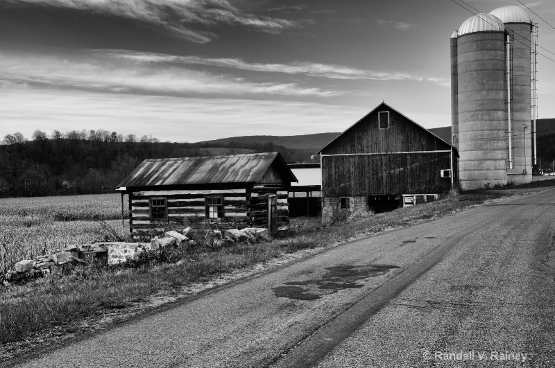 Pa. farm near  Bedford B&W