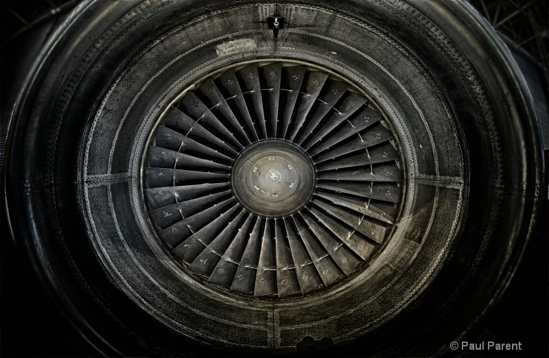 The Airplane Engine - ID: 15086516 © paul parent