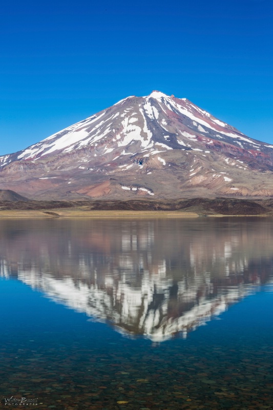 Laguna del diamante - ID: 15092583 © Tomás Widow