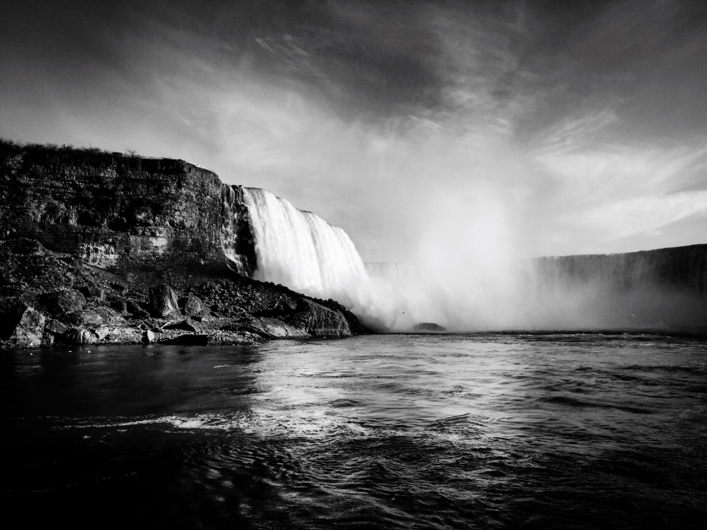 Niagara Falls, U.S. - ID: 15133135 © Karen Rosenblum