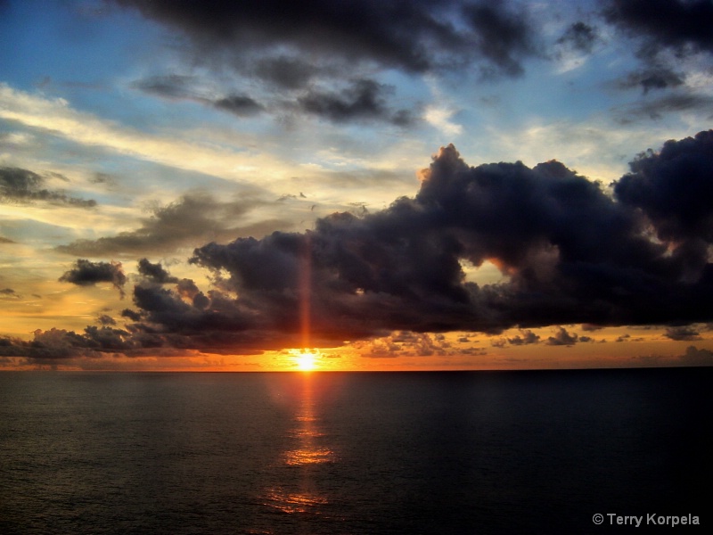 Caribbean Sunset - ID: 15135983 © Terry Korpela