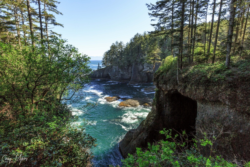 Cape Flattery Sea Cave - ID: 15147469 © Craig W. Myers