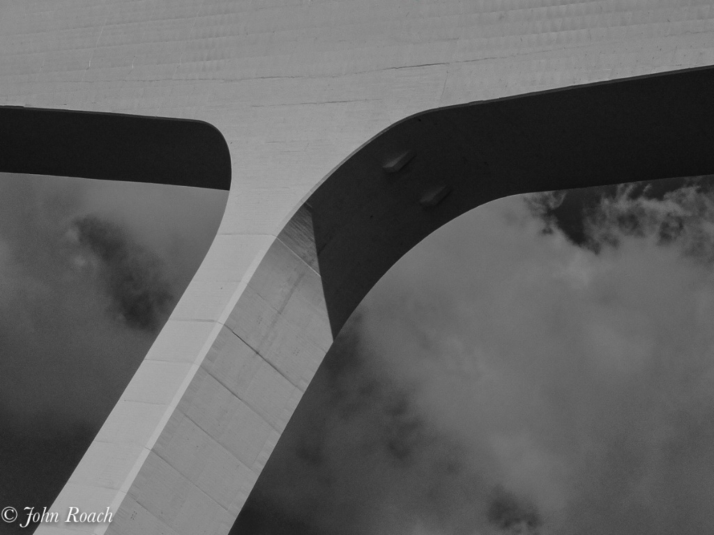 Ponte de Sao Joao Porto Portugal - ID: 15154013 © John D. Roach