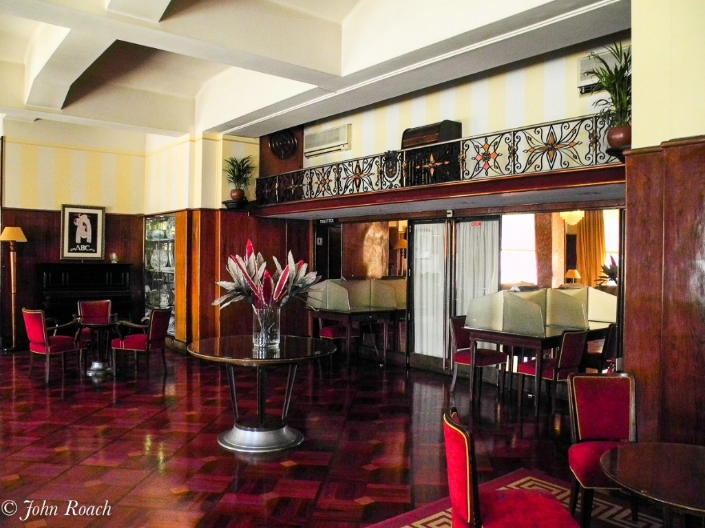 Hotel Astoria - Coimbra, Portugal Lobby - ID: 15154029 © John D. Roach