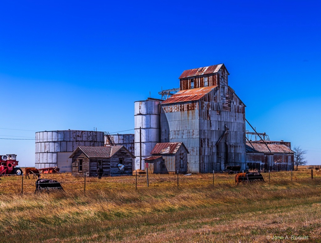 Abandoned West Texas Granary-2 - ID: 15156450 © John A. Roquet