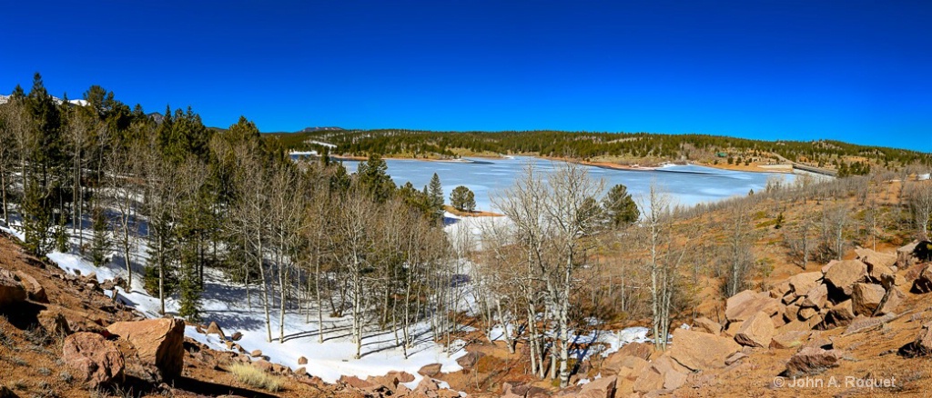 Crystal Creek Reservoir at Pikes Peak - ID: 15156454 © John A. Roquet