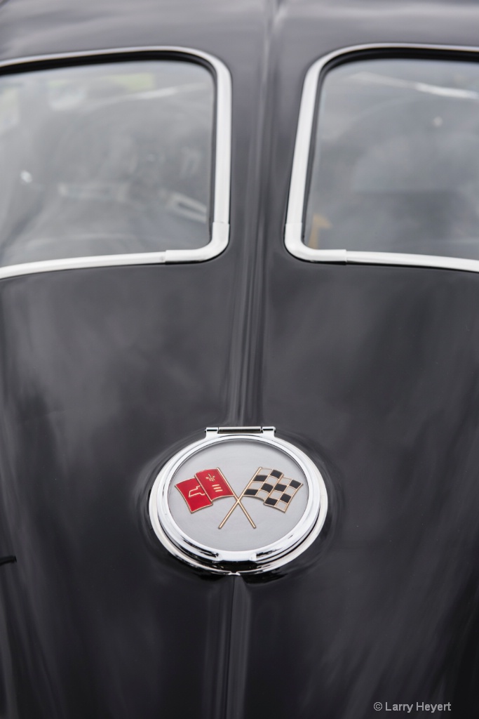 Classic Corvette- San Marino Auto Show
