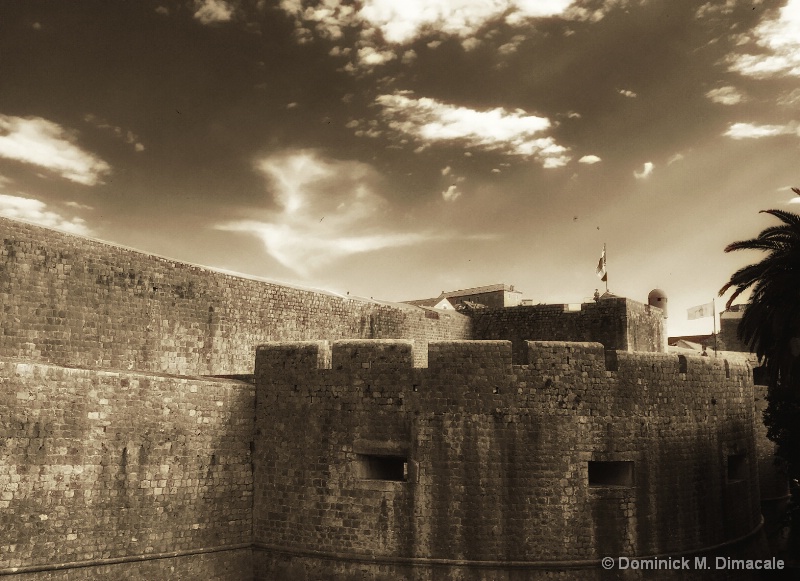 ~ ~ THE WALLS OF DUBROVNIK ~ ~!