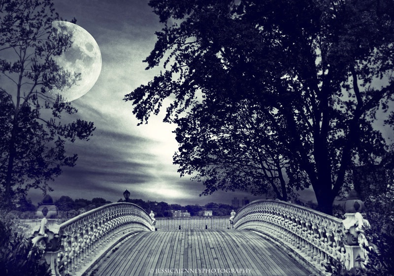 Gothic Moon