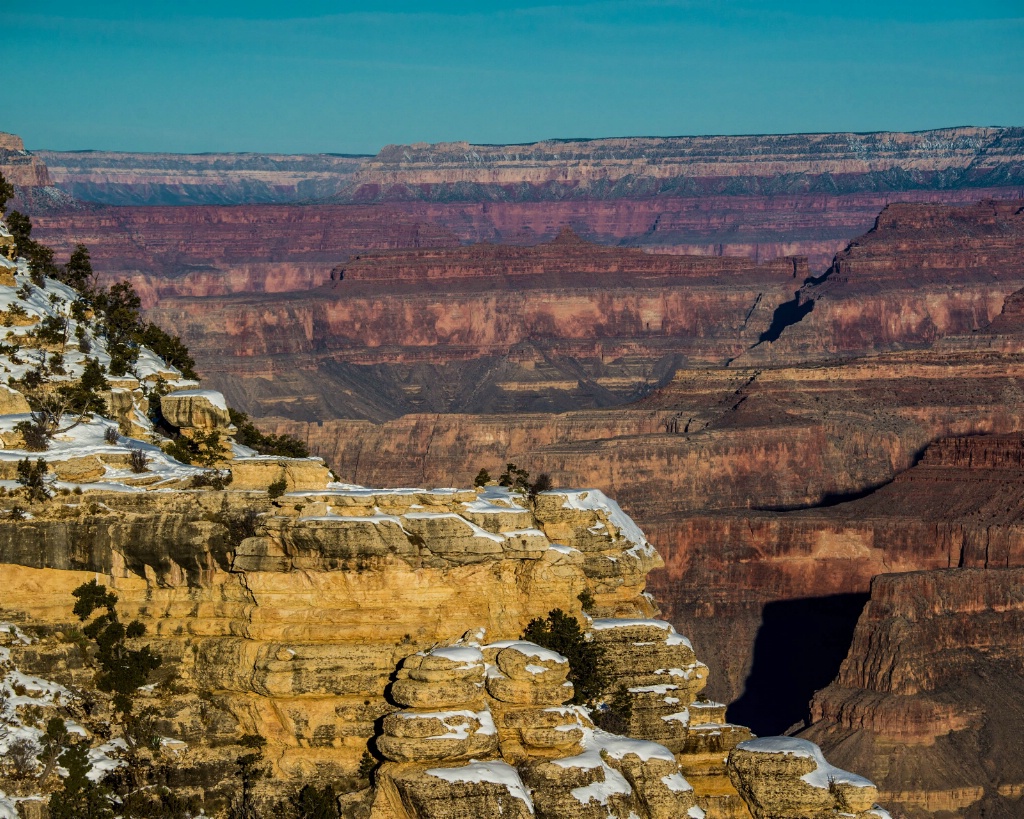 Grand Canyon in the Snow - ID: 15176047 © Carol Gregoire