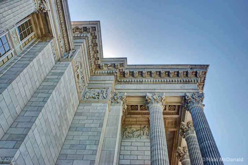 Capitol Capitals and Columns