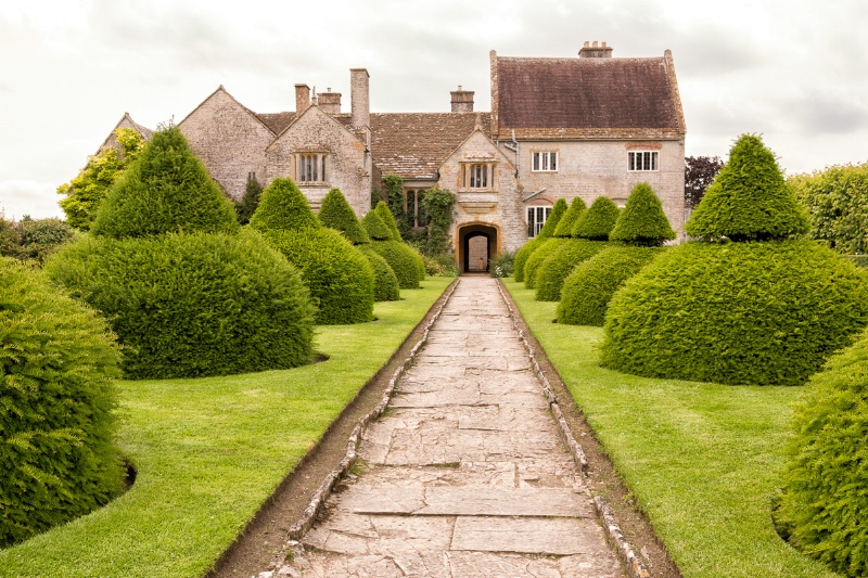 Manor House and Topiary